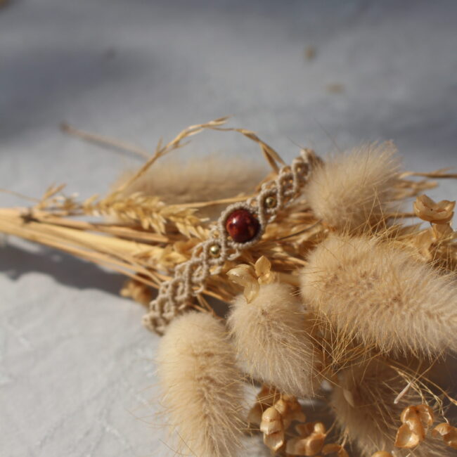 Bracelet en macramé ajustable, couleur Taupe et pierre Marron