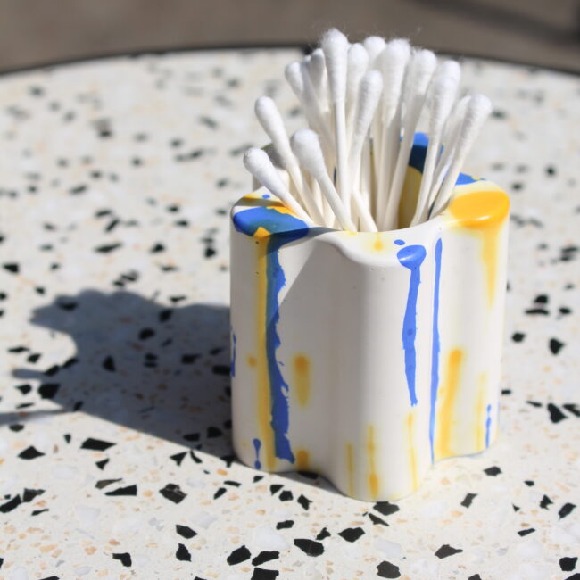 Accessoire de salle de bain, pot a coton tige en forme de fleur de Multicolore